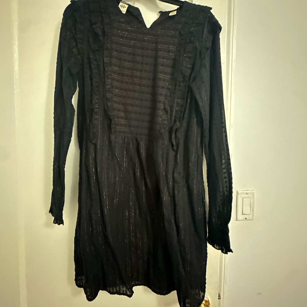 Black Long Sleeve Sheath Dress with V-Neck